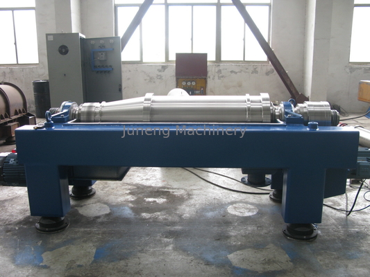 Three Phase Horizontal Decanter Centrifuge Oil Sludge Water Separation In Discount
